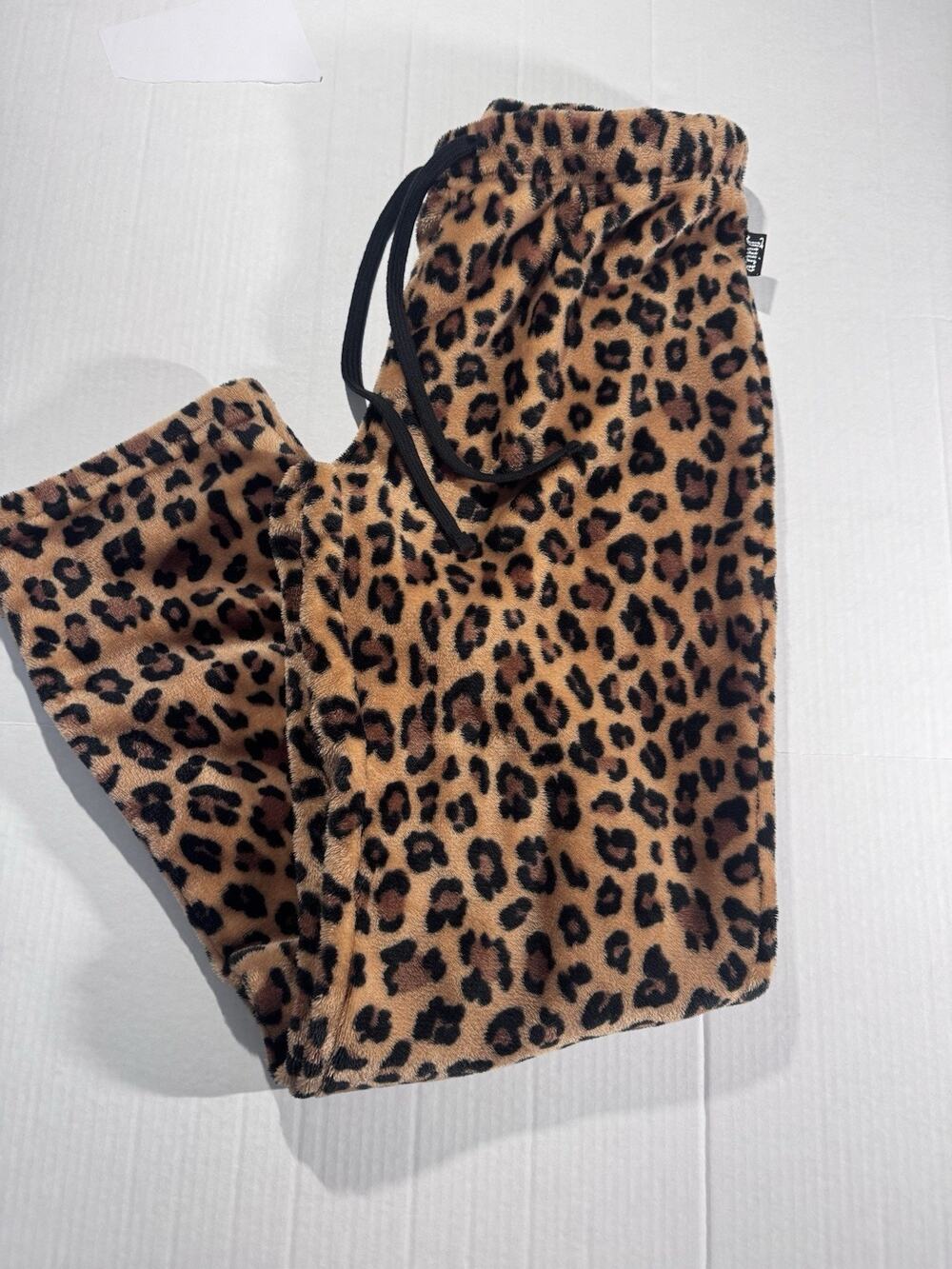 Juicy Couture Women's Leopard Print Fleece Lounge Pants Drawstring Pockets